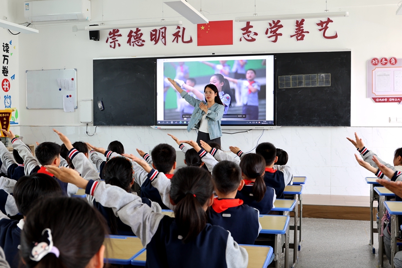法制1.jpg
