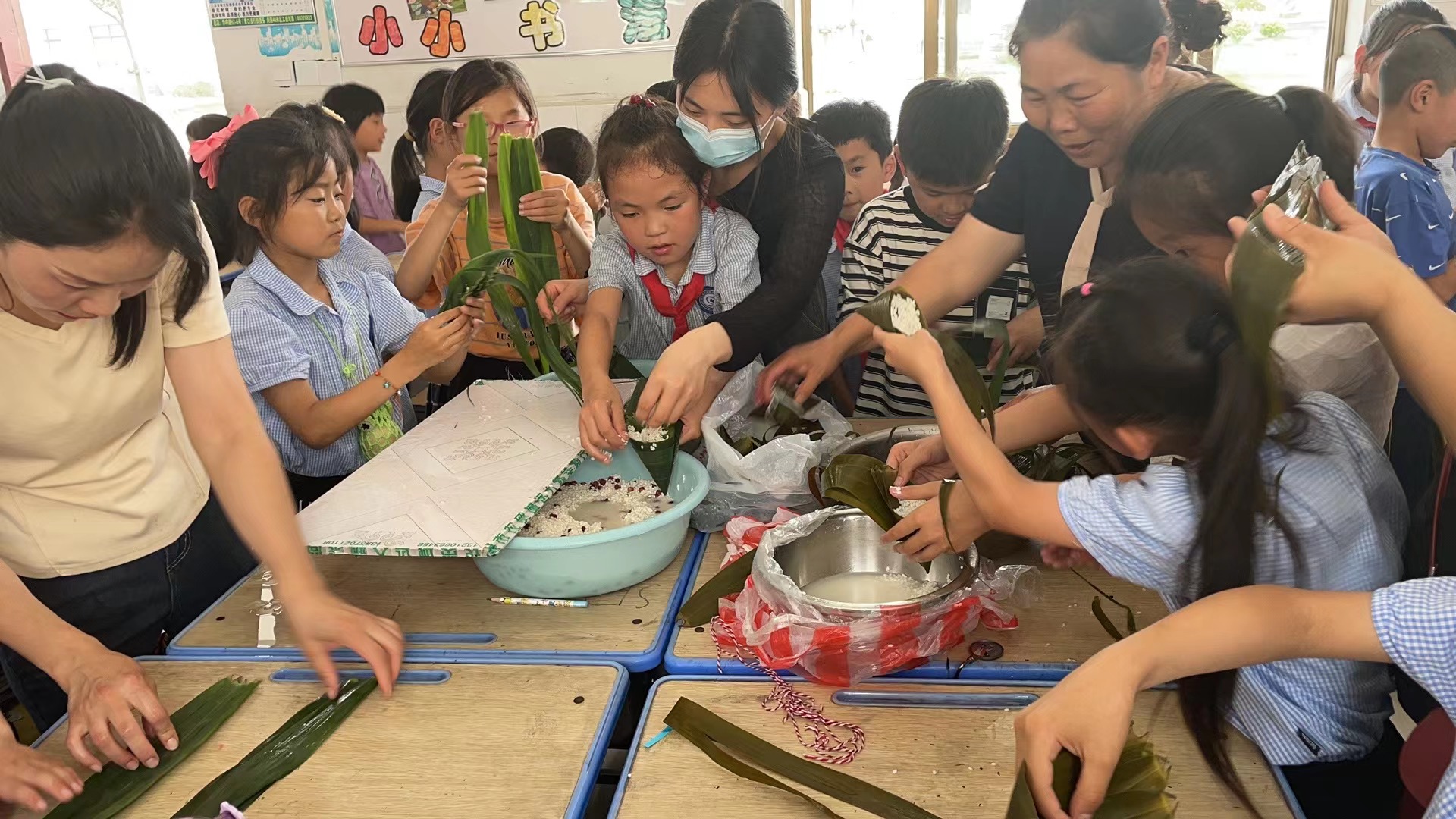 包粽子2.jpg