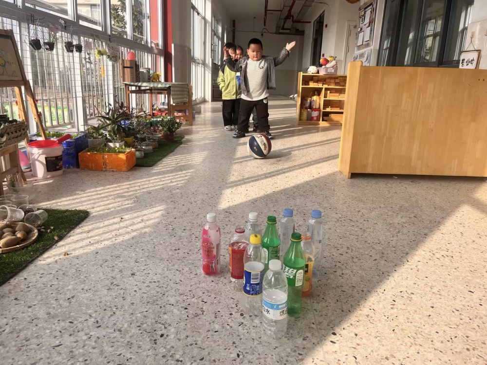 撞撞乐.jpg