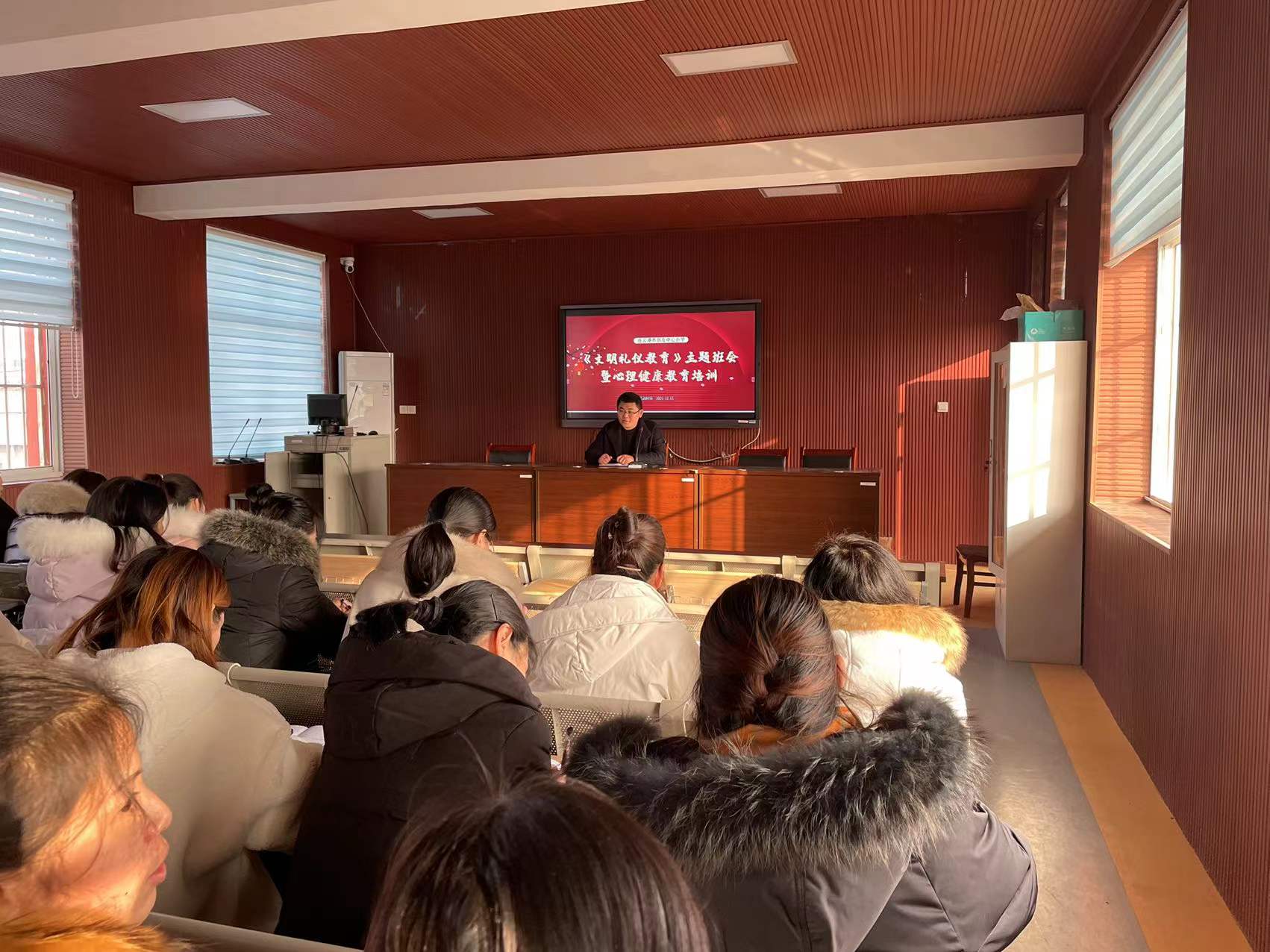 微信图片_202112151505059.jpg