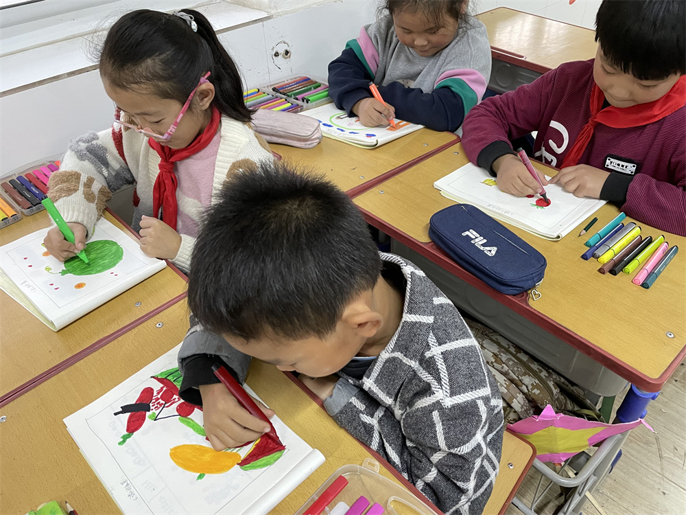 缤纷社团助双减多彩活动靓课服厉庄小学课后服务社团活动又开始啦