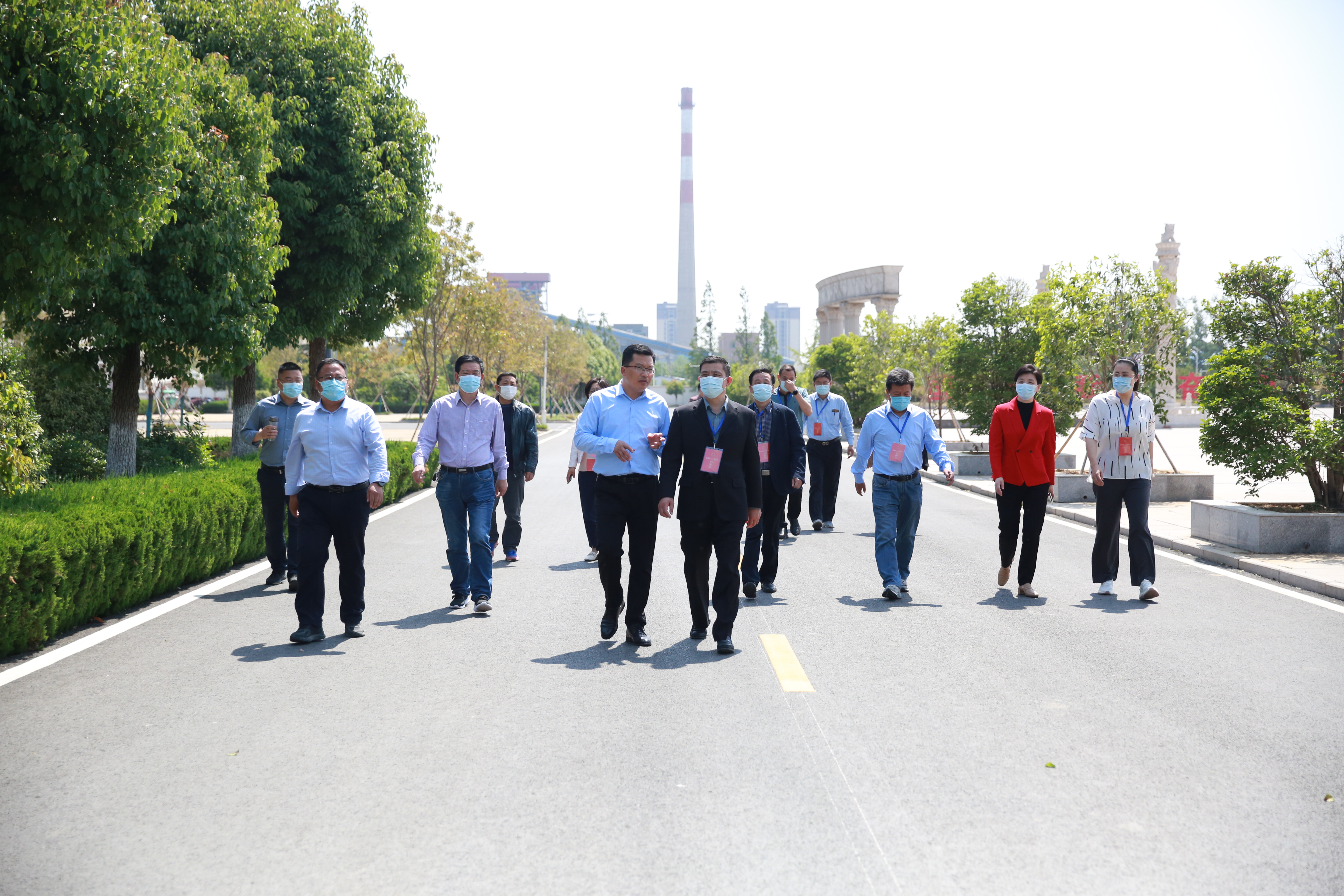 赣榆中专区人大莅临我校视察调研