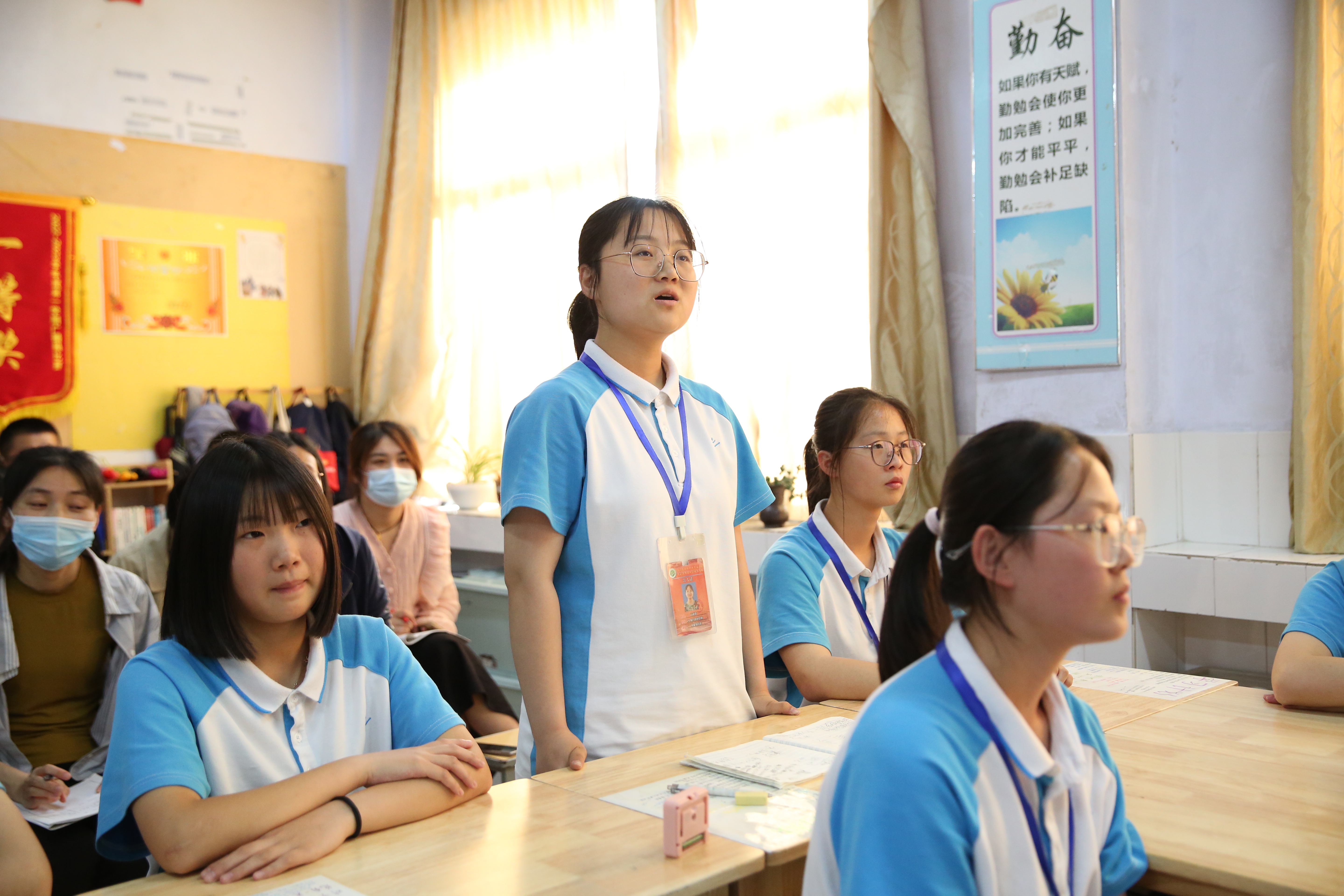 赣榆中专主题班会展风采润物无声育德行