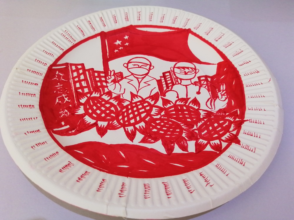 石桥小学:纸盘画上学党史 红色基因永传承