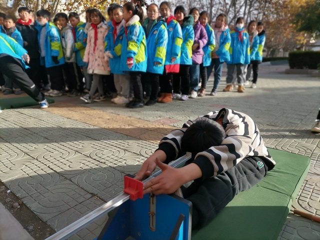 沙河小学体测助成长健康向未来