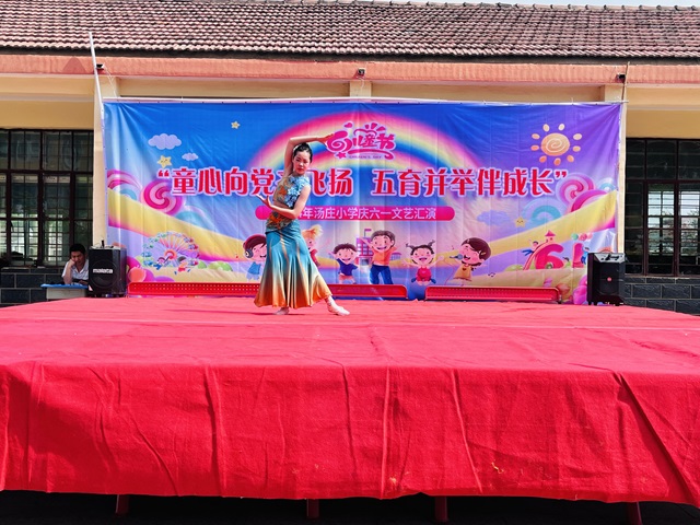 沙河小学:举办庆"六一"教育教学成果展示活动