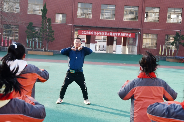 2022年赣榆区小学体育教研活动在华中路小学举行