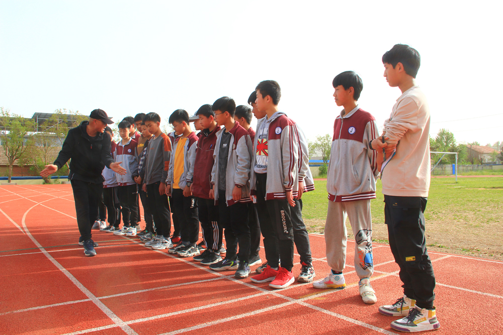 夹山中学:多彩社团 助力"双减"