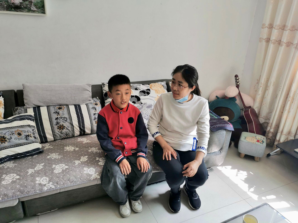 宁海路小学悠悠家访路浓浓师生情